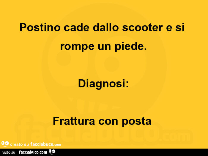 Postino cade dallo scooter e si rompe un piede. Diagnosi: frattura con posta 