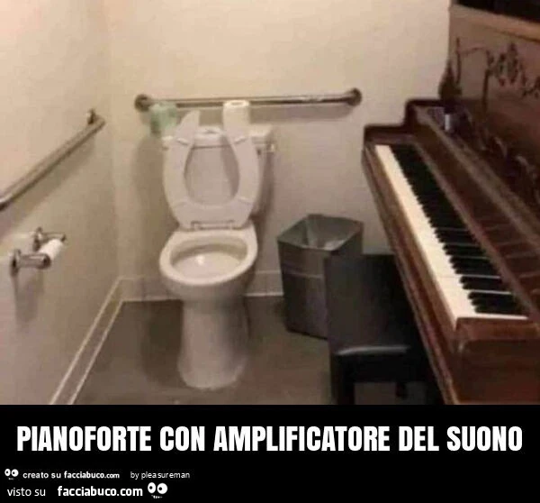 Pianoforte con amplificatore del suono
