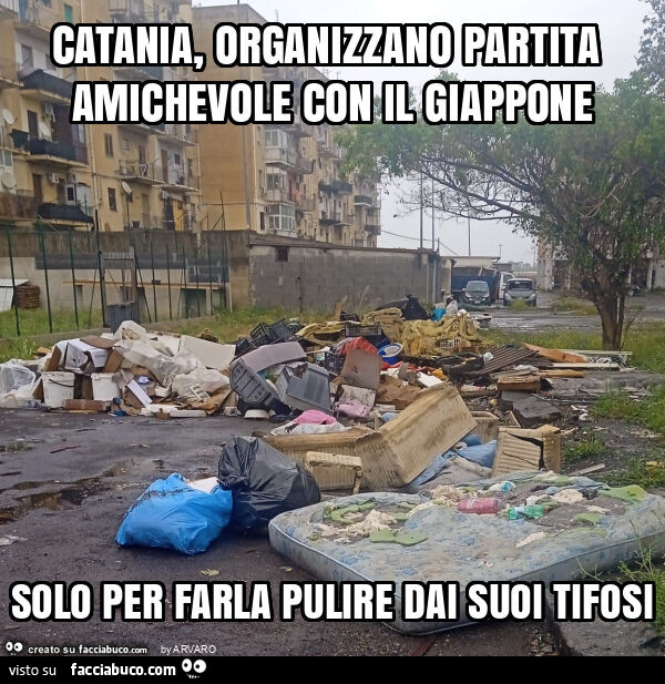 Catania, organizzano partita amichevole con il giappone solo per farla pulire dai suoi tifosi