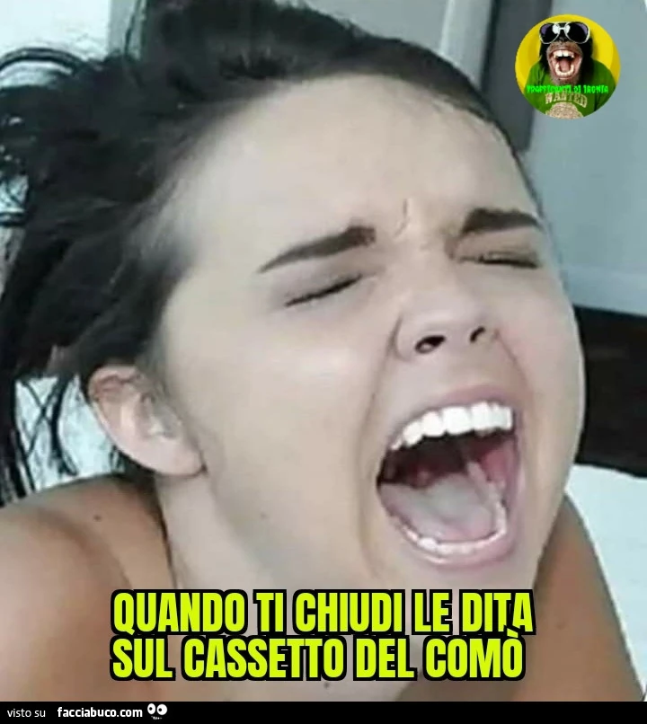 Quando ti chiudi le dita sul cassetto del como