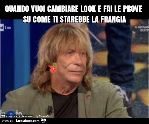 Quando vuoi cambiare look e fai le prove su come ti starebbe la frangia