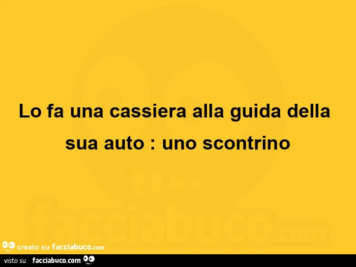 Lo fa una cassiera alla guida della sua auto: uno scontrino