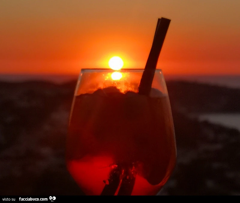 Aperitivo al tramonto