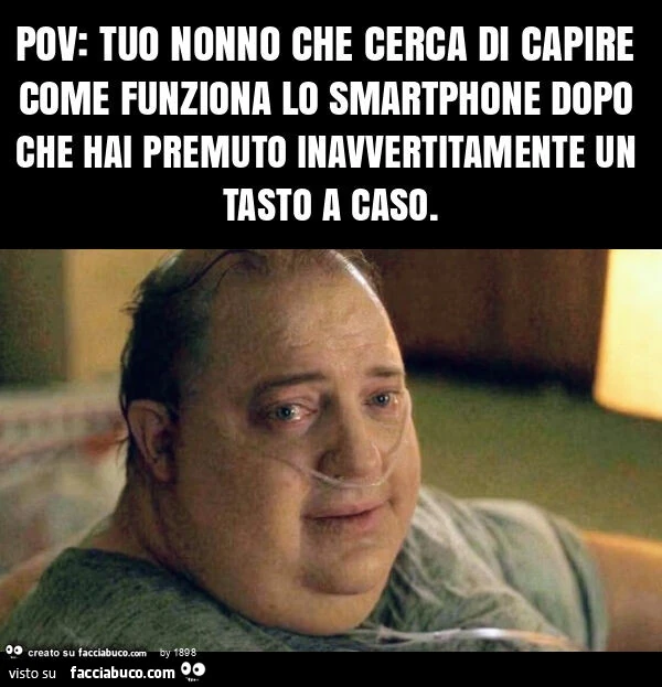 Pov: tuo nonno che cerca di capire come funziona lo smartphone dopo che hai premuto inavvertitamente un tasto a caso