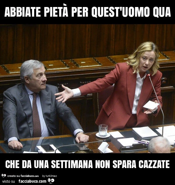 Abbiate pietà per quest'uomo qua che da una settimana non spara cazzate