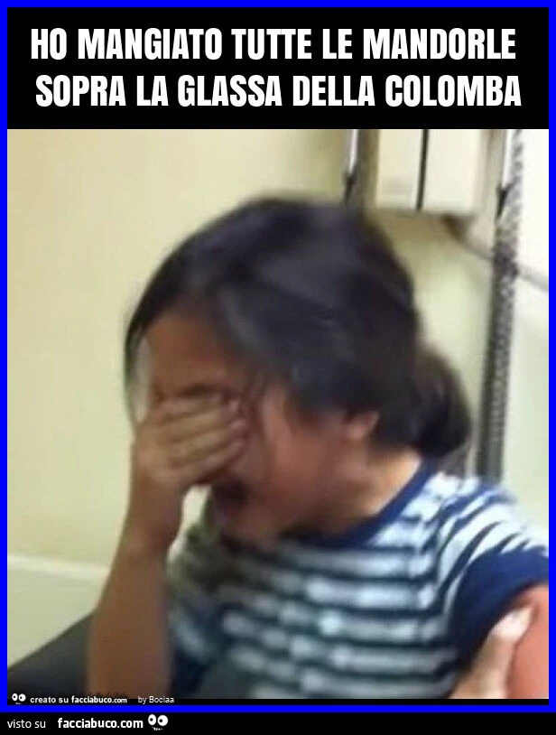 Ho mangiato tutte le mandorle sopra la glassa della colomba