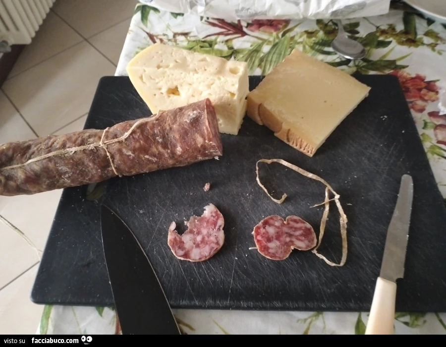 Salumi e formaggi